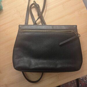 Crossbody purse